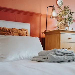  Holiday home Cheshire Retreat, Close To Tatton Park